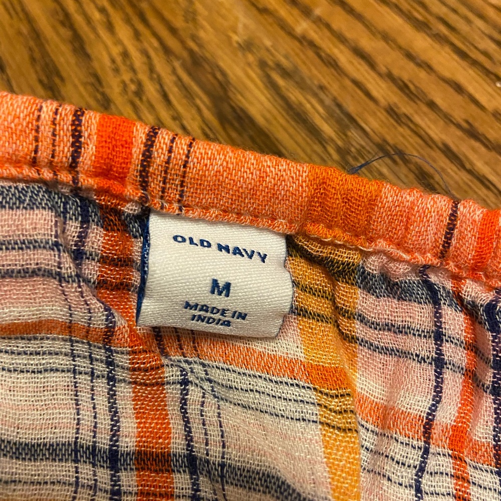 Old Navy gauzy plaids cami - Picture 2 of 2